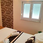 Adriapag Apartman *