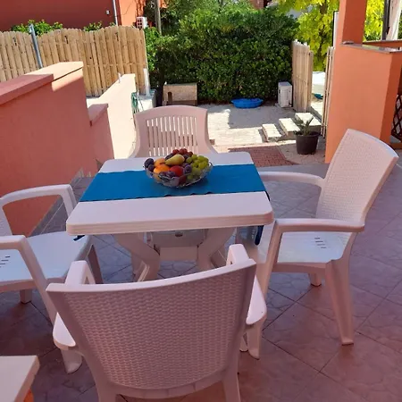Adriapag Apartament Pag Town