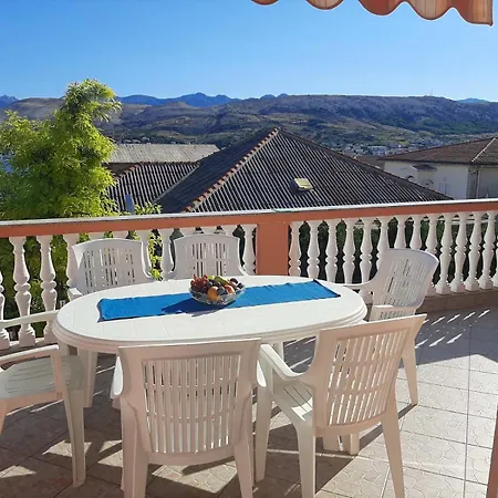 Adriapag Apartment