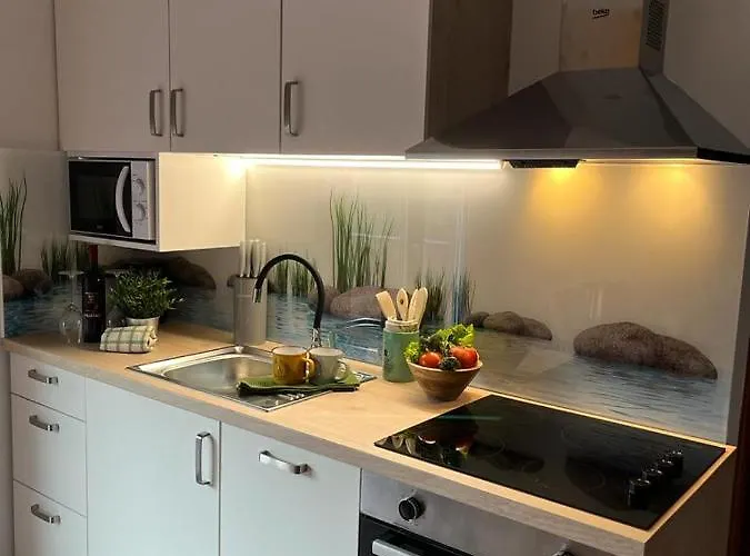 Adriapag باغ